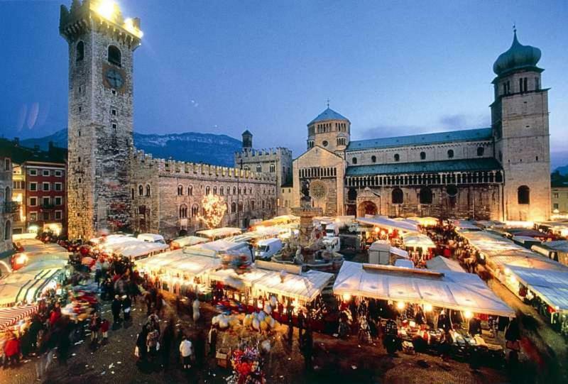 Al Consiglio Appartamento Trento Eksteriør bilde